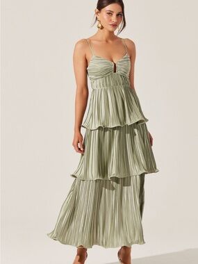 bryna ruffle strap satin maxi dress Nahanee Black Satin Ruffle Maxi Dress - US 14